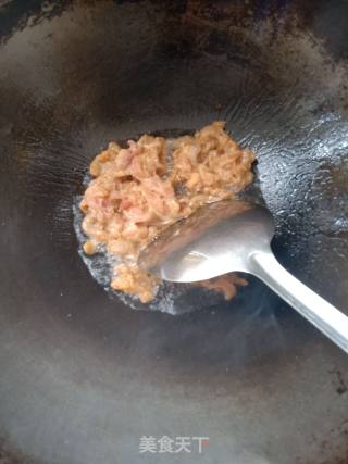 Fried Pork with Snow Peas recipe