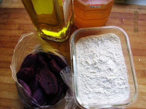 Microwave Purple Sweet Potato Donkey Rolling recipe