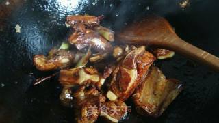 Braised Pork Ribs with Carrots recipe