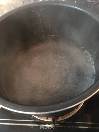 Spaghetti with Tomato Meat Sauce recipe