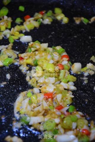 Come to A Bowl of Hot and Sour Noodles in The Snowy Winter recipe