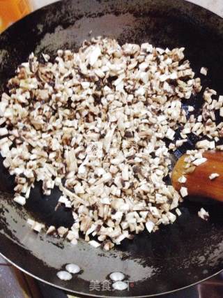Douban Mushroom Sauce recipe
