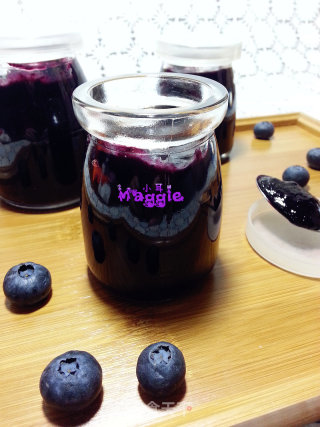 Fragrant Blueberry Sauce recipe