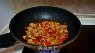 Spicy Pork Belly Stir-fried King Pleurotus recipe