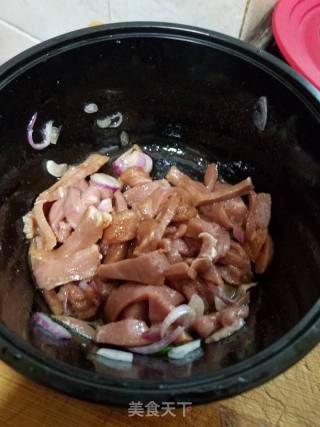 Stir-fried Niuhe recipe