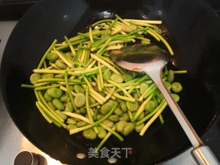 Garlic Sprout Broad Bean recipe