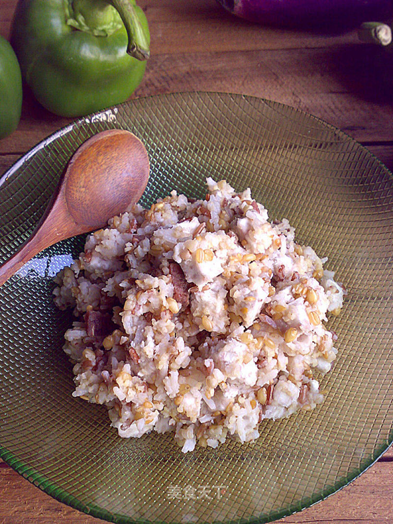 Coarse Grain Rice with Taro and Ham