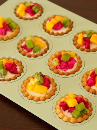 Refreshing Fruit Tart recipe