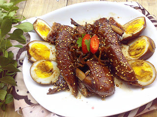 Spiced Braised Duck Wings recipe