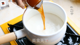 Caramel Hot Milk Tea recipe