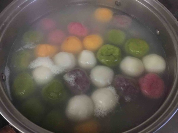 Colorful Glutinous Rice Balls recipe