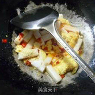 Stir-fried Rice Cake with Chopped Pepper and Egg recipe