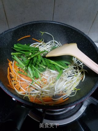 Beef Fried Potato Noodles recipe