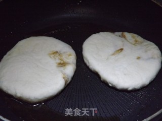 Sesame Paste Cake recipe