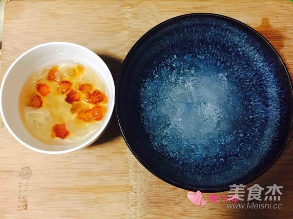 Snow Yan Peach Gum Soap Rice Soup recipe