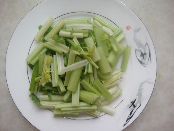 Peanuts Mixed with Green Beans recipe
