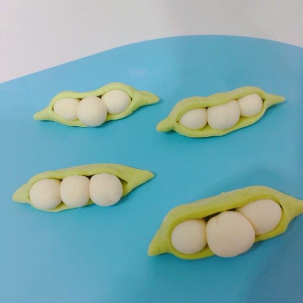 Baby Food Supplement Pea Buns recipe