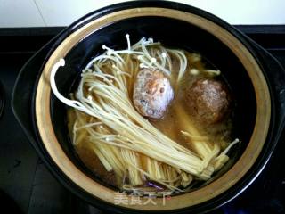 Enoki Mushroom Tofu Shredded Vermicelli in One Pot recipe