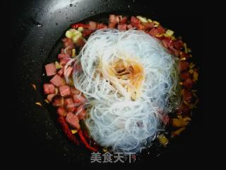 Garlic Vermicelli and Lettuce recipe