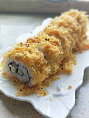 Golden Pork Floss Sushi recipe