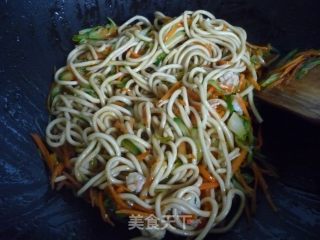 Fried Noodles with Shrimp recipe