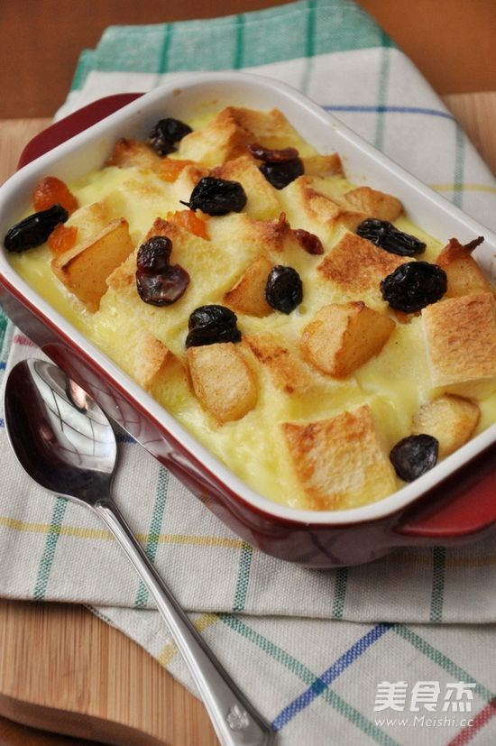 Cinnamon Apple Bread Pudding recipe