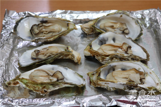 Baked Oysters with Garlic Black Bean Sauce recipe