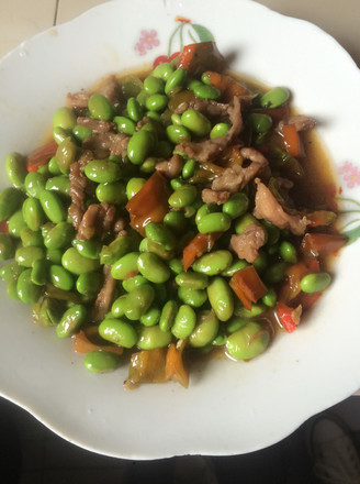 Stir-fried Shredded Pork with Edamame recipe