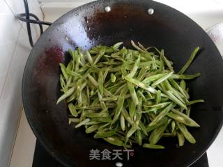 Stir-fried Kidney Bean Shreds recipe