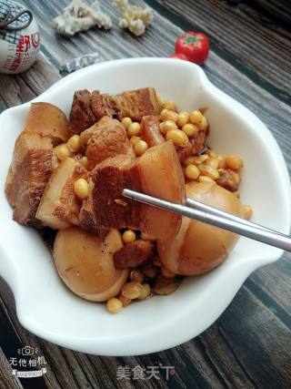 Braised Soybeans with Pork Belly and Eggs recipe