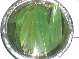 Eat Zongzi on The Dragon Boat Festival in May——【candied Date Zongzi】 recipe