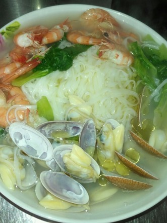 Seafood Noodles recipe