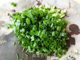 Scallion Oil Shredded Carrot Biscuits recipe