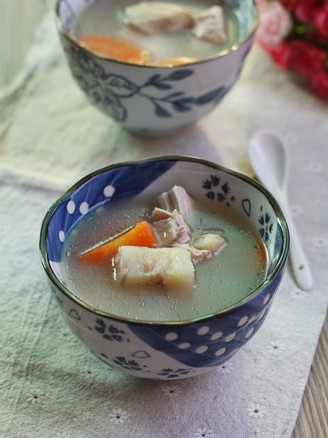 Fenge Crucian Carp Soup recipe