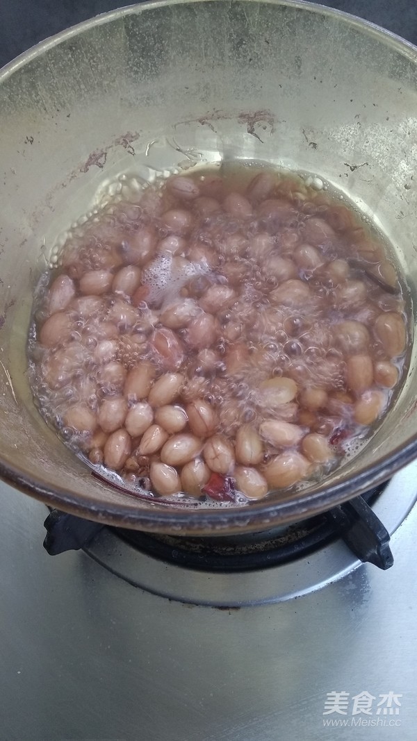 Mustard-flavored Bitter Gourd and Peanuts recipe