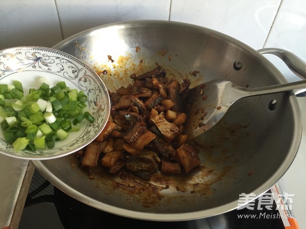 Dried Eel with Radish recipe