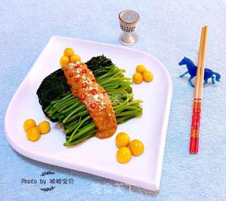 Sesame Sauce Chrysanthemum recipe