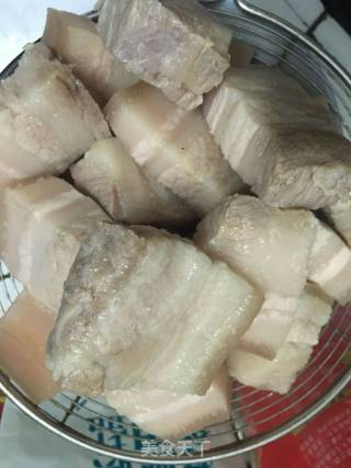 Braised Pork with Chestnut recipe