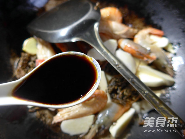 Stir-fried Large Head Shrimp with Plum Dried Vegetables and Rice White recipe