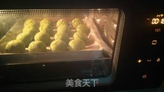 Meringue Matcha Mochi Buns recipe