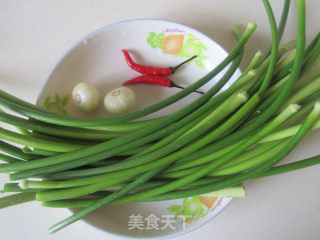 Cold Garlic Sprouts recipe