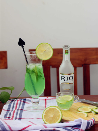 Lime Mint Cocktail recipe