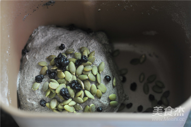 Almond Black Sesame Soft European recipe