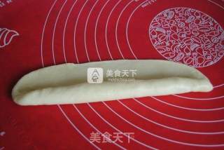 #aca烤明星大赛# Egg Yolk Twist Bread recipe