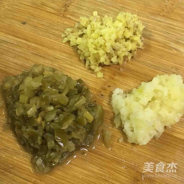 Chopped Pepper Water Fish/faucet Fish recipe