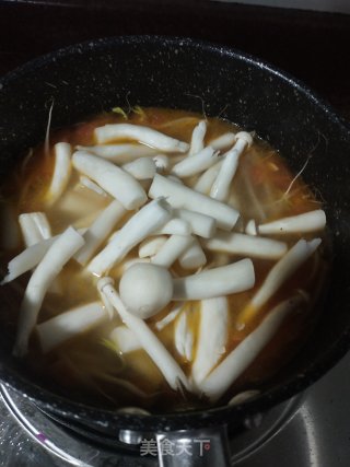 Tomato Mushroom Fish Head Tofu Pot recipe