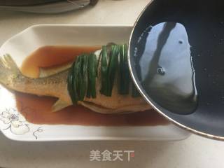【jiangsu】steamed Yellow Croaker recipe