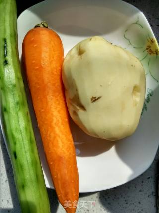 Delicious Salad: Potato Carrot Apple Cucumber Salad recipe