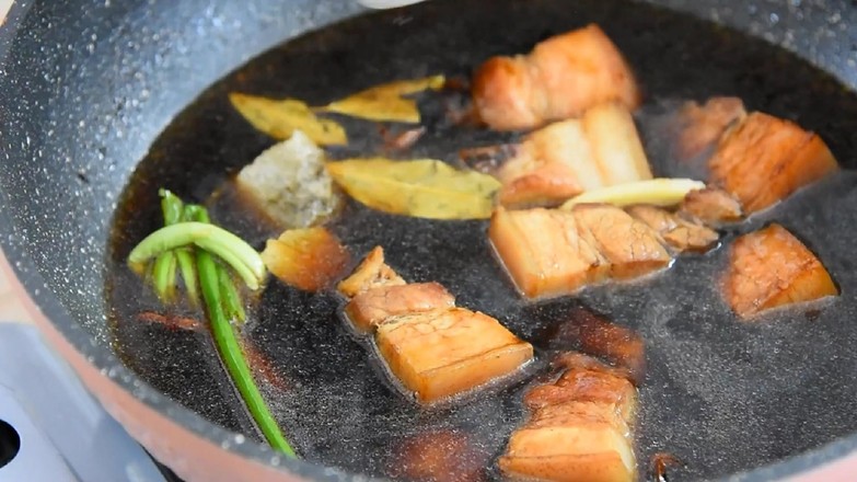 Braised Pork with Carrots recipe