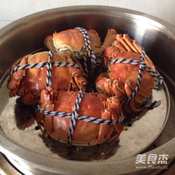 Steamed Yangcheng Lake Hairy Crabs recipe